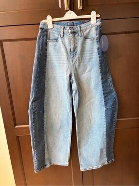 Scoop Two-Tone Light & Dark Blue women’s Denim Jeans